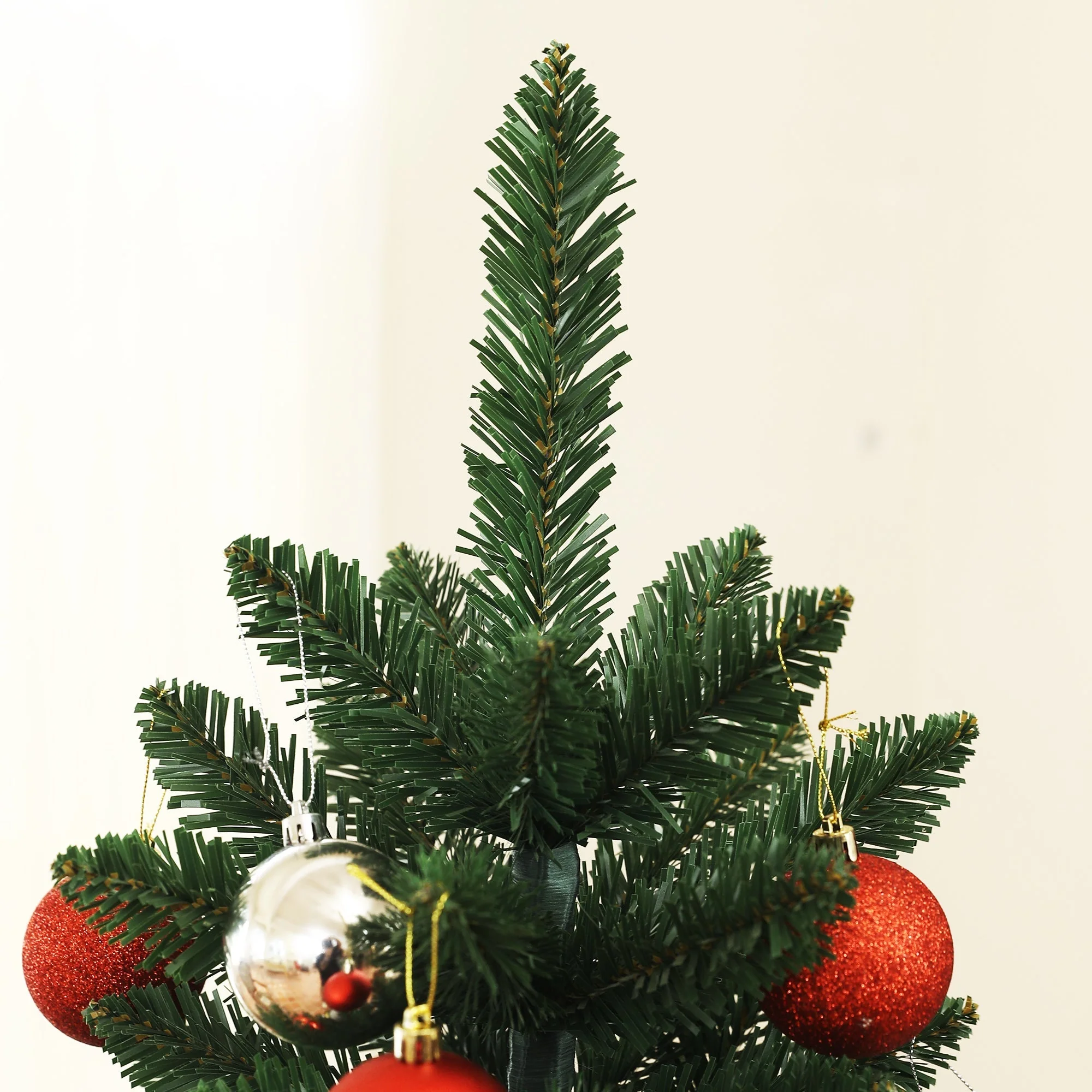 Artificial Christmas Tree, 150 cm 565 Tips Foldable, Green - Image 8