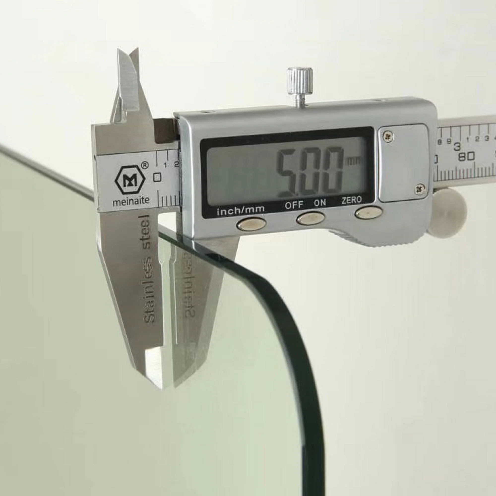 Bathroom Vanity Mirror 70x90CM Wall-Mounted Anti-Fog Waterproof Silver Glass - Image 7