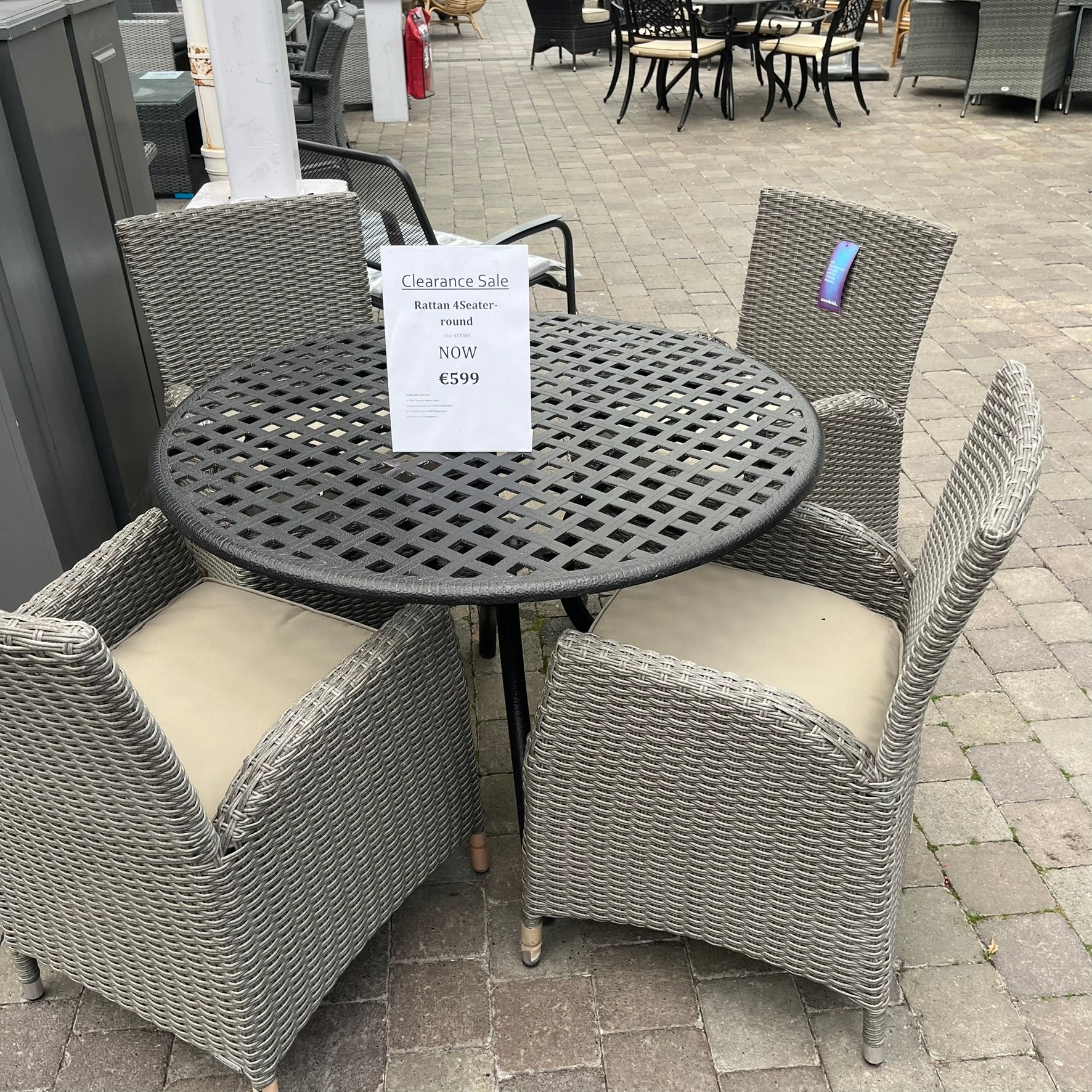 Rattan 4 Seater Round - Image 2