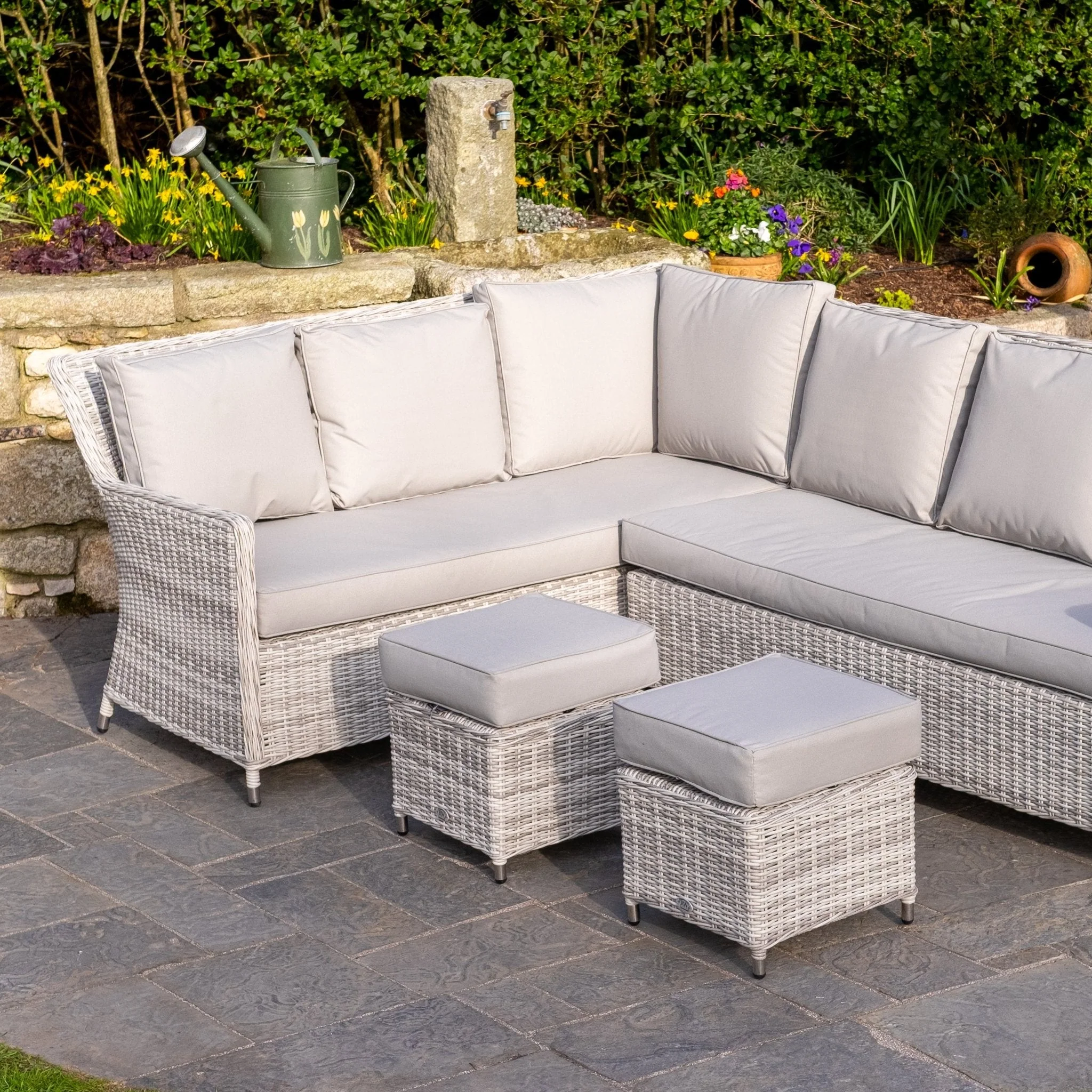 Sepino Corner Sofa - Image 2