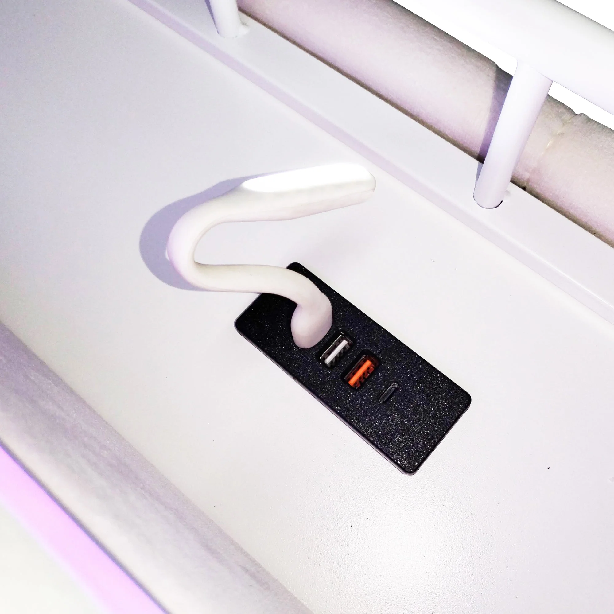 Smart Upholstered Bed with LED, USB and Hydraulic Storage, Beige Velvet - Image 19