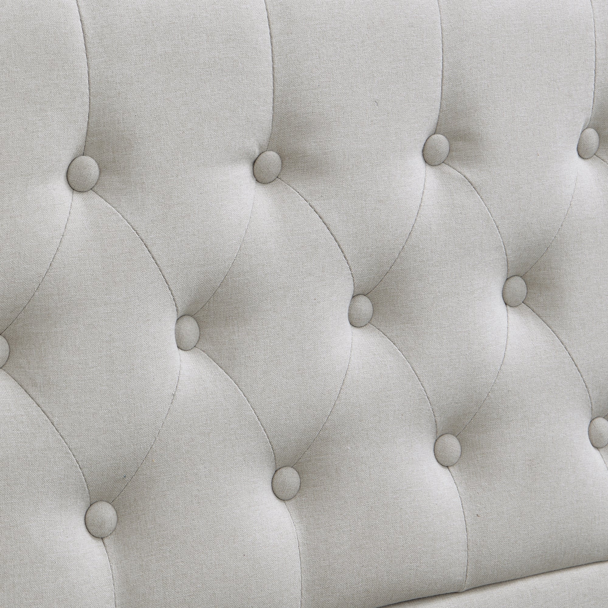 White Button back bed - Image 2