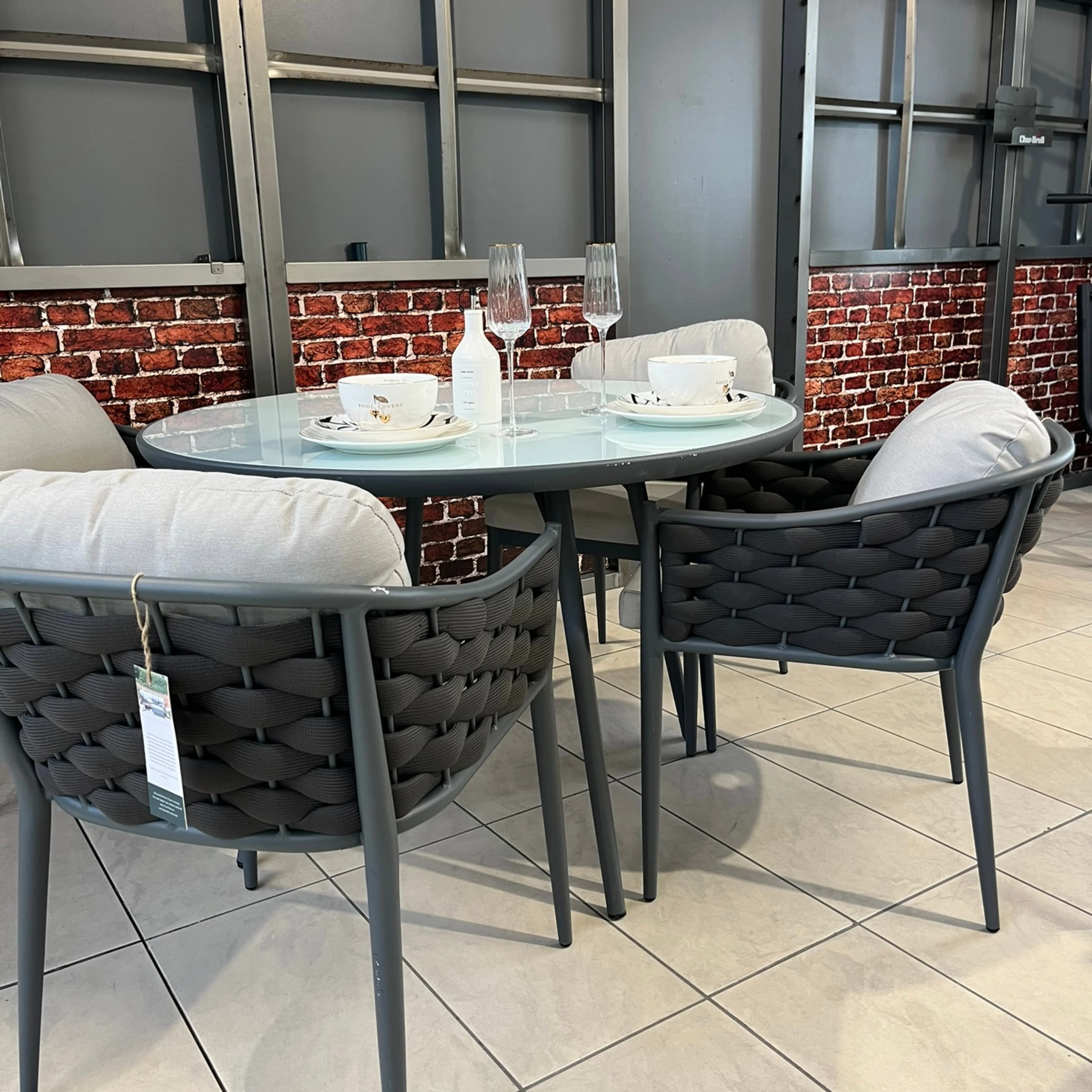 Torino 4 Seater - Clearance - Image 3